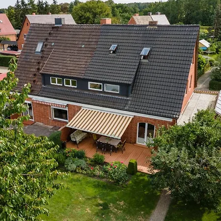 Kirschbluete Rechlin