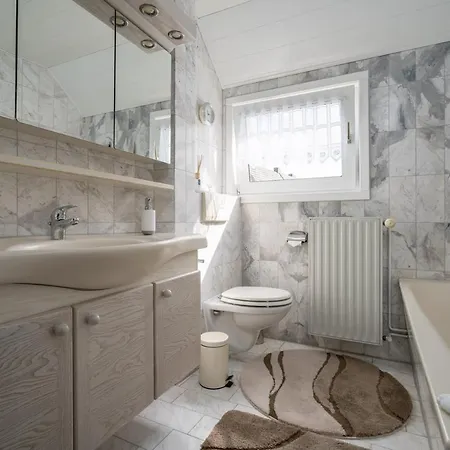 Kirschbluete בית נופש *