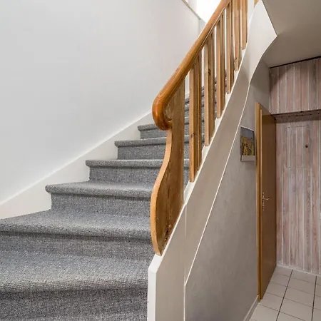 Kirschbluete רשלין