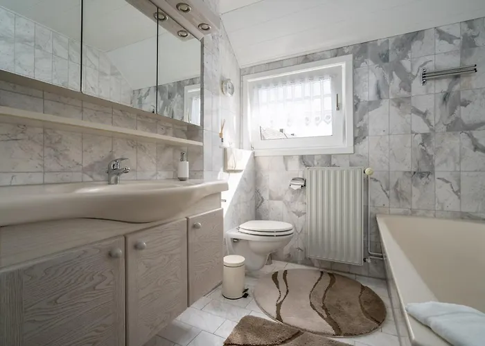 Kirschbluete بيت للعطل *